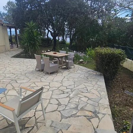 Villa Pied Dans L Eau Cala d'Oro